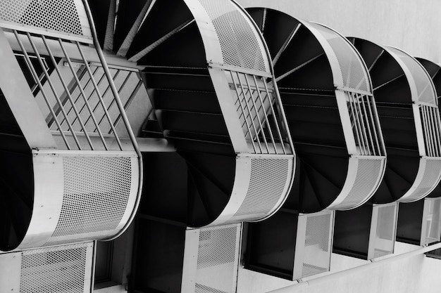 Acasă 54 Cum să alegi dezumidificatoare industriale potrivite pentru șantiere